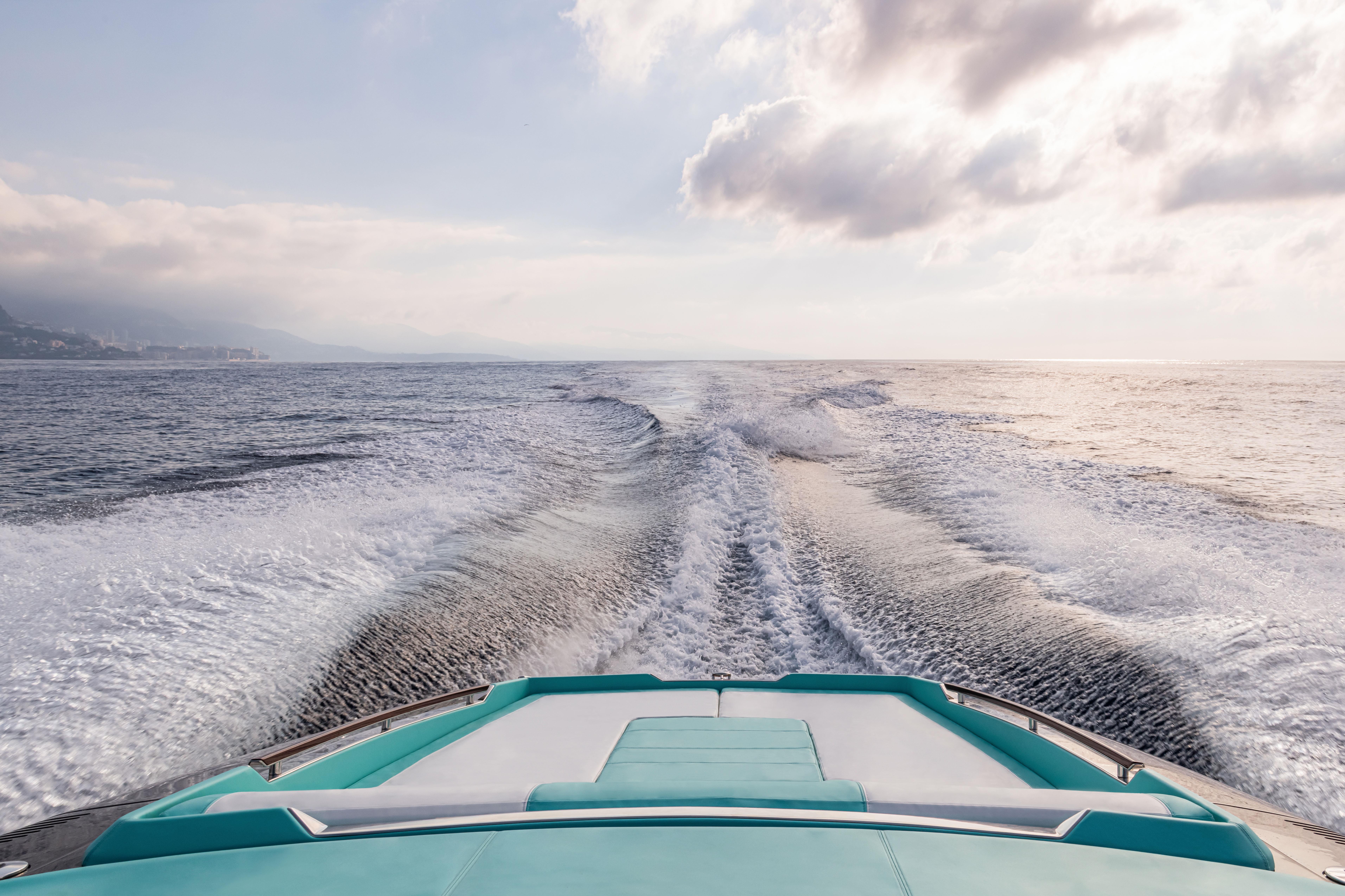 2022 RIVA ANNIVERSARIO 